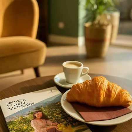Parisien Hotel 2*