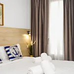 Parisien 2*