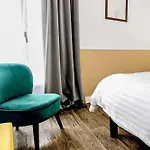 Parisien 2*
