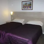 Parisien Hotel 2*