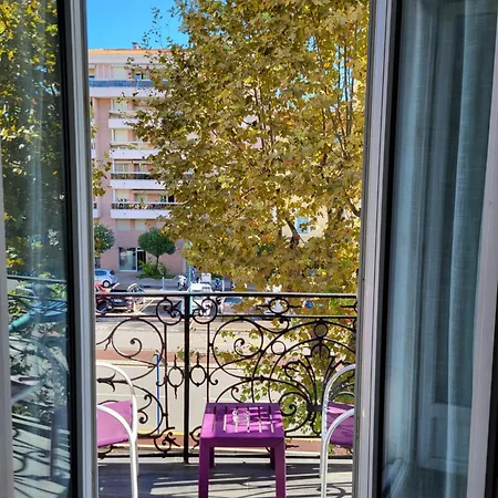 Parisien Hotel