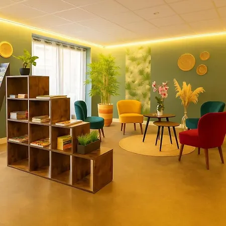 Parisien Hotel 2*