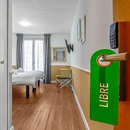 Parisien Hotel
