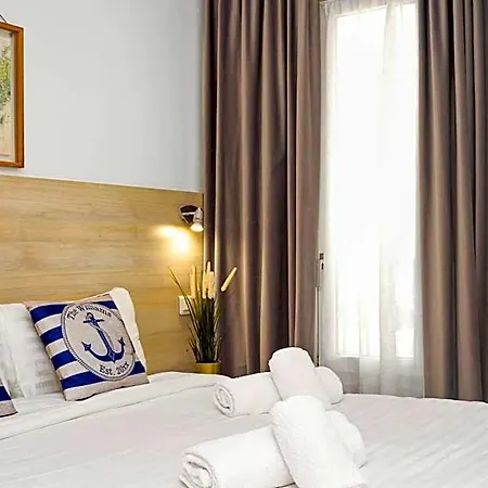 Hotel Parisien 2*