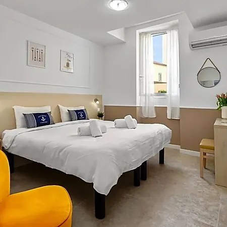 Parisien Hotel 2*