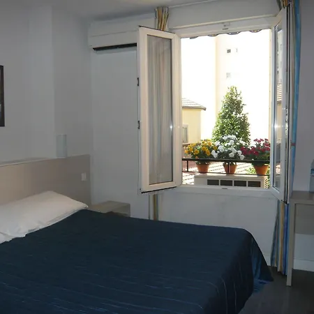 Hotel Parisien