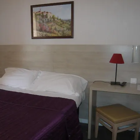 Hotel Parisien Mentone